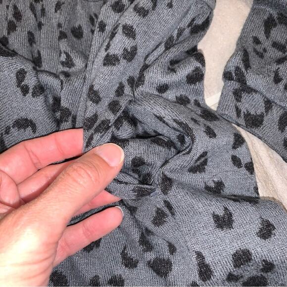 GAP Charcoal Black Leopard Print Long Sleeve Dress - Picture 3 of 8